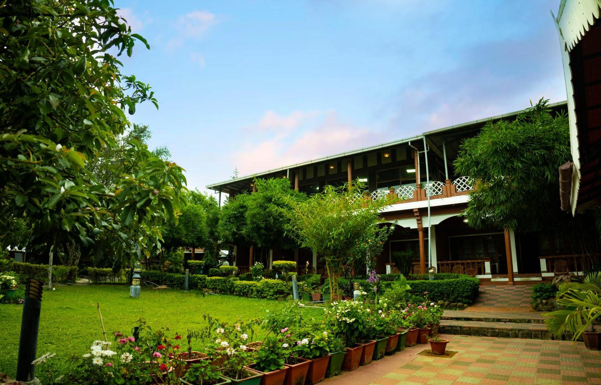 The Nest Inn Resort Масинагуди Экстерьер фото